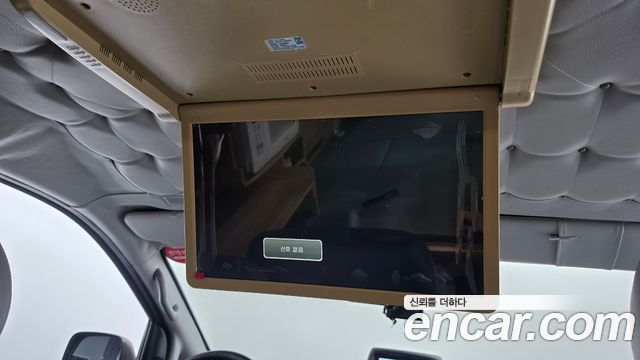 Hyundai Starex 2021 — photo 23