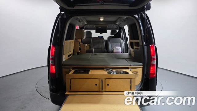 Hyundai Starex 2021 — photo 25