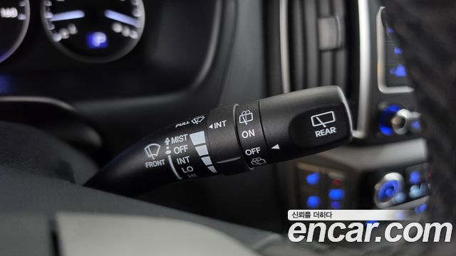 Hyundai Starex 2021 — photo 27