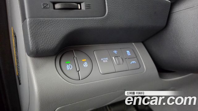 Hyundai Starex 2021 — photo 30