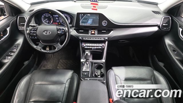 Hyundai Grandeur 2018 — photo 10