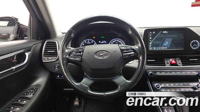 Hyundai Grandeur 2018 — photo 19