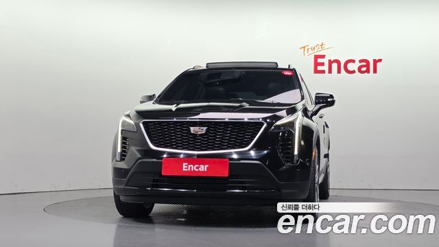 Cadillac XT4 2023 — photo 3