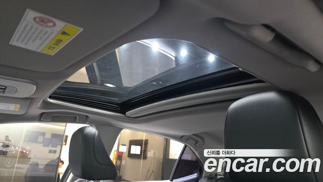 Toyota Camry 2018 — photo 19