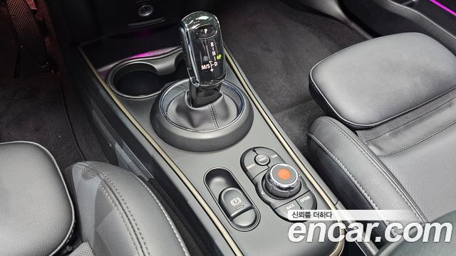 Mini Countryman 2022 — photo 12
