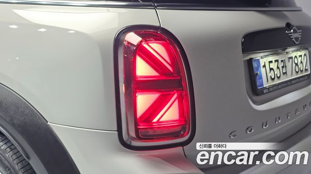 Mini Countryman 2022 — photo 9