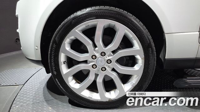 Land Rover Range Rover 2016 — photo 5