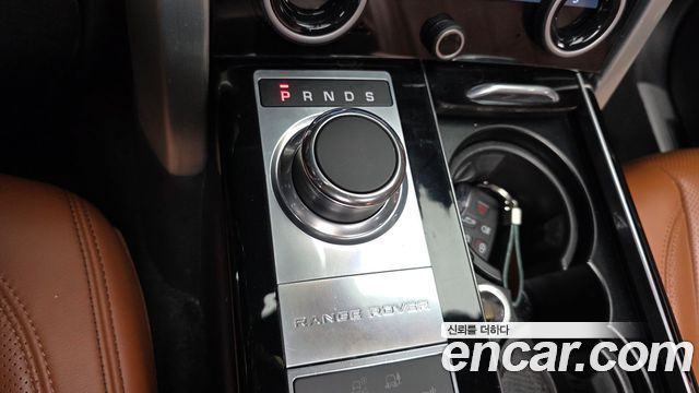Land Rover Range Rover 2016 — photo 9