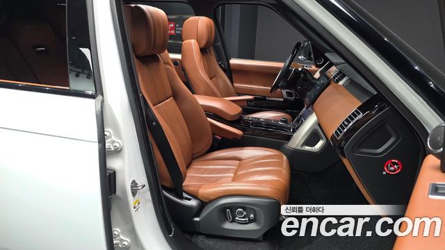 Land Rover Range Rover 2016 — photo 11