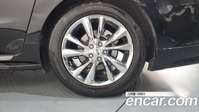 Kia Canival 2020 — photo 7