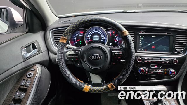 Kia K5 2015 — photo 13