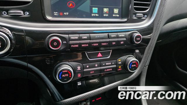 Kia K5 2015 — photo 18