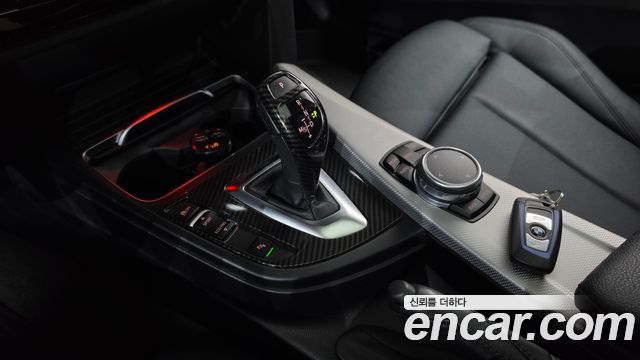 BMW 3-Series 2016 — photo 9