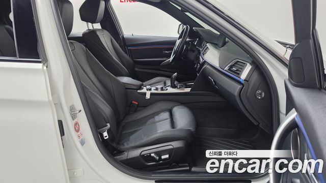BMW 3-Series 2016 — photo 11
