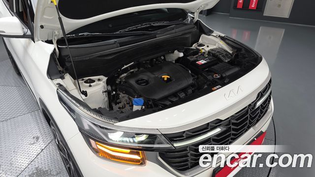 Kia Seltos 2023 — photo 6