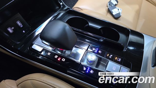 Kia K7 2020 — photo 12