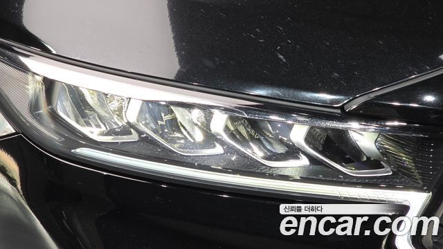 Kia K7 2020 — photo 8