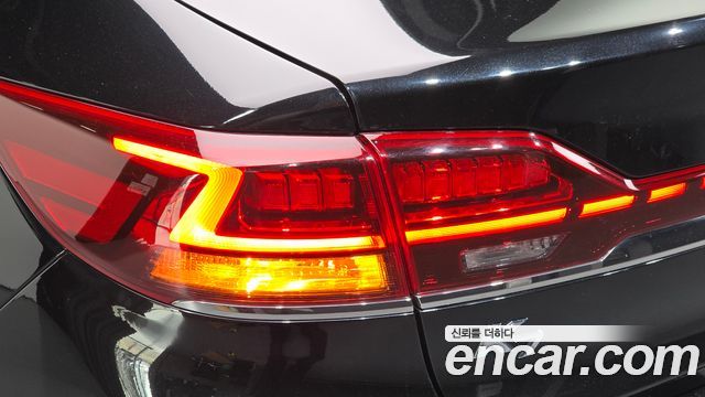 Kia K7 2020 — photo 9