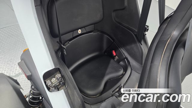 Renault Korea Twizy 2020 — photo 16