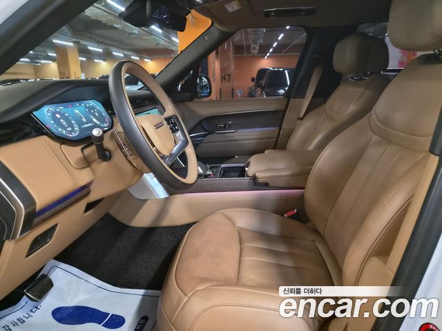 Land Rover Range Rover 2023 — photo 11