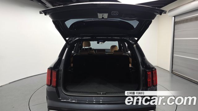 Kia Sorento 2023 — photo 26