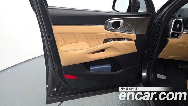 Kia Sorento 2023 — photo 14