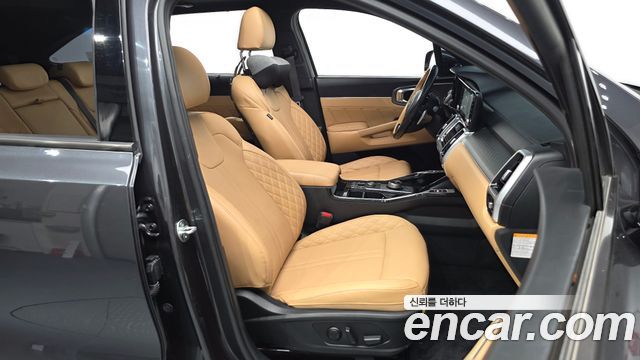 Kia Sorento 2023 — photo 16