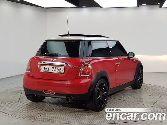 Mini Cooper 2007 — photo 2