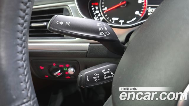 Audi A6 2018 — photo 25