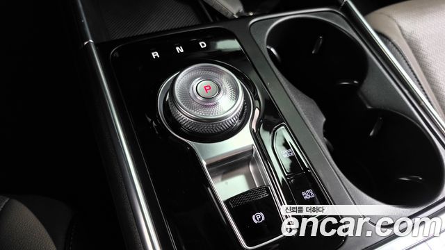 Kia Canival 2024 — photo 12