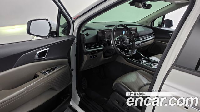 Kia Canival 2024 — photo 13