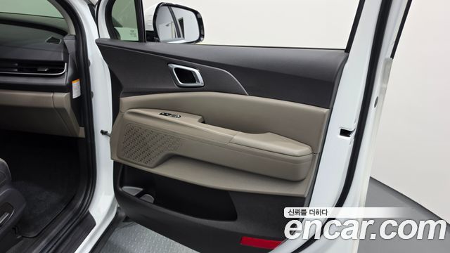 Kia Canival 2024 — photo 15