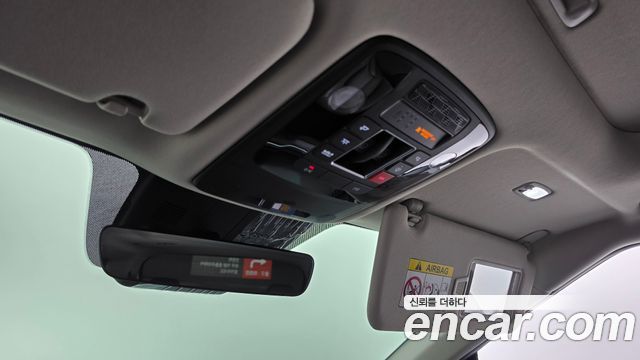 Kia Canival 2024 — photo 28
