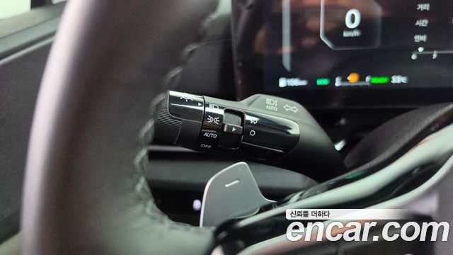 Kia Canival 2024 — photo 30