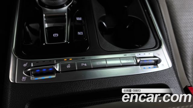 Kia Canival 2024 — photo 31