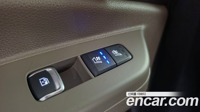 Kia Canival 2024 — photo 33