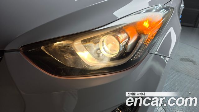 Hyundai AVANTE 2015 — photo 8
