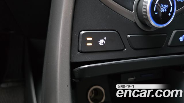 Hyundai AVANTE 2015 — photo 27
