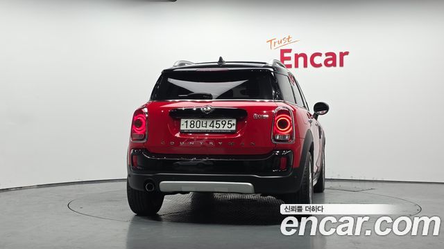 Mini Countryman 2020 — photo 4