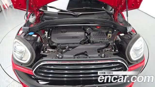 Mini Countryman 2020 — photo 6