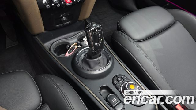 Mini Countryman 2020 — photo 12