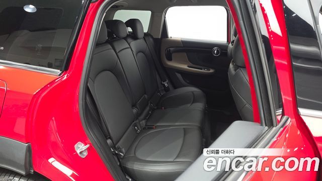 Mini Countryman 2020 — photo 17