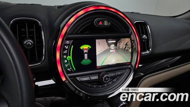Mini Countryman 2020 — photo 20