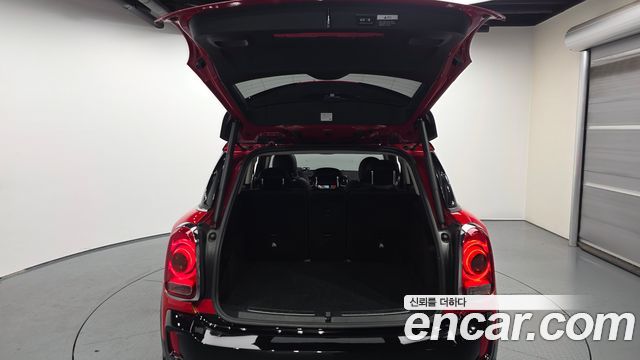 Mini Countryman 2020 — photo 26