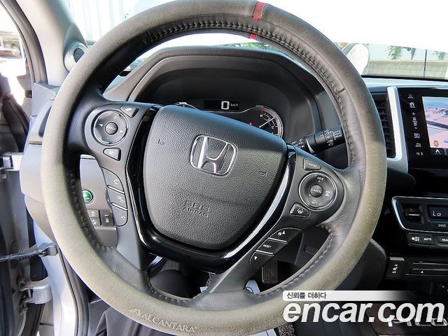 Honda Pilot 2018 — photo 8