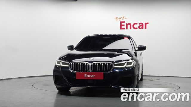 BMW 5-Series 2022 — photo 3