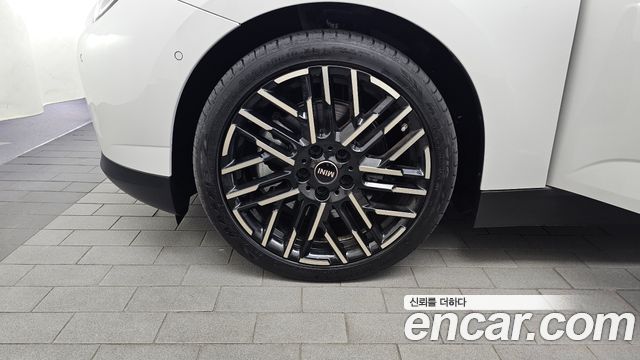 Mini Cooper 2024 — photo 5
