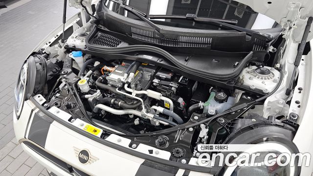 Mini Cooper 2024 — photo 6
