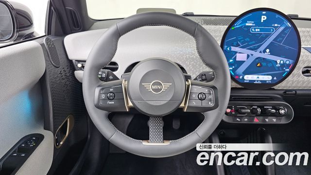 Mini Cooper 2024 — photo 19