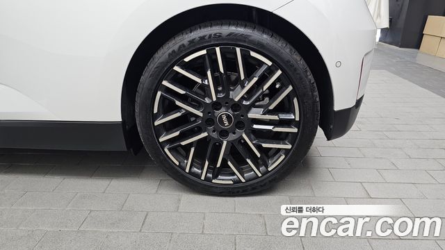 Mini Cooper 2024 — photo 7